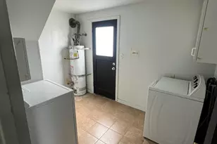 1213 Lucern Ave, Modesto, CA 95350 - Photo 11