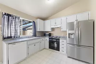 2037 Zeeland Ct, Modesto, CA 95356 - Photo 13