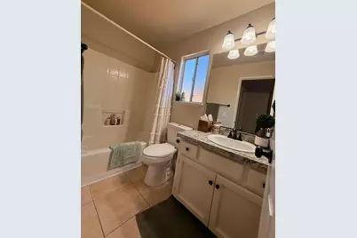 2924 Merle Avenue, Modesto, CA 95355 - Photo 23