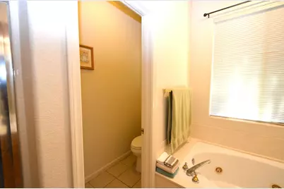 225 Stonewood Drive, Los Banos, CA 93635 - Photo 23