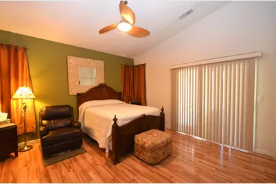 225 Stonewood Drive, Los Banos, CA 93635 - Photo 27