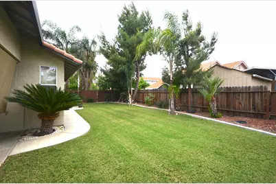 225 Stonewood Drive, Los Banos, CA 93635 - Photo 35