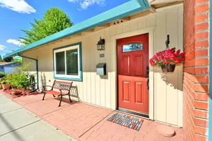 1626 Sierra Gardens Dr, Roseville, CA 95661 - Photo 1