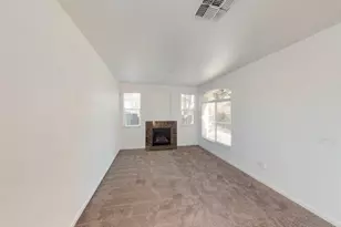 17 Outer Banks Pl, Sacramento, CA 95835 - Photo 9