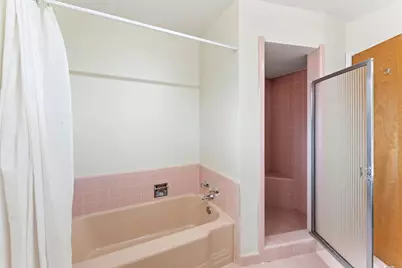 6001 S Land Park Drive, Sacramento, CA 95822 - Photo 19