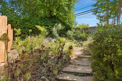 6001 S Land Park Drive, Sacramento, CA 95822 - Photo 27