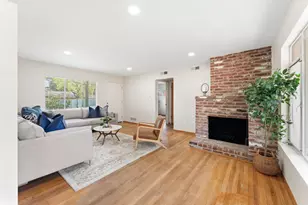 6001 S Land Park Dr, Sacramento, CA 95822 - Photo 33