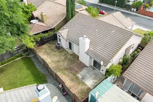 8862 Laguna Star Dr, Elk Grove, CA 95758 - Photo 29