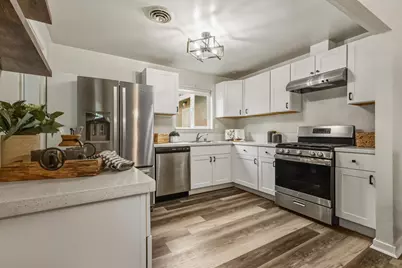 1750 Elmwood Avenue, Stockton, CA 95204 - Photo 1