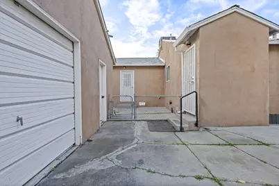 1750 Elmwood Avenue, Stockton, CA 95204 - Photo 59