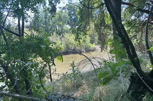 913 S Santa Cruz Ave, Modesto, CA 95354 - Photo 1