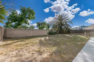 2325 S Creekside Dr, Los Banos, CA 93635 - Photo 29