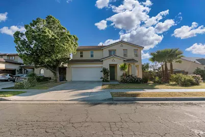 2325 S Creekside Drive, Los Banos, CA 93635 - Photo 33