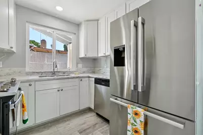 8206 Summerplace Drive, Citrus Heights, CA 95621 - Photo 11