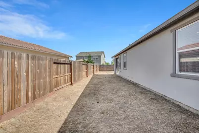 864 Loon Street, Lathrop, CA 95330 - Photo 31