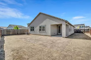 864 Loon St, Lathrop, CA 95330 - Photo 33