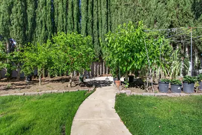 2040 Iberis Court, Tracy, CA 95376 - Photo 45