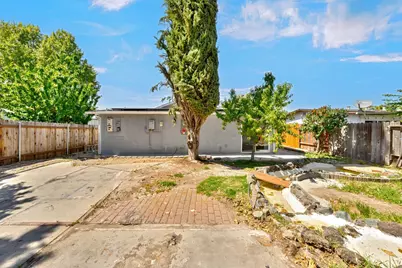 881 Reuter Drive, West Sacramento, CA 95605 - Photo 37