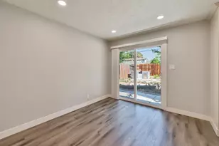 881 Reuter Dr, West Sacramento, CA 95605 - Photo 19