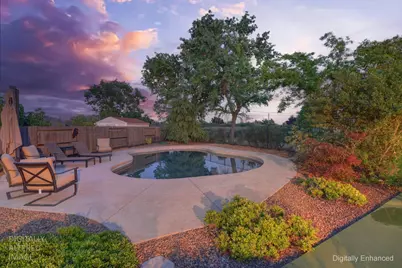 9388 Secretariat Lane, Elk Grove, CA 95624 - Photo 5