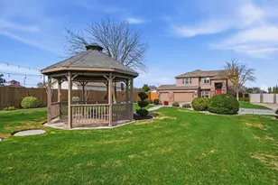 2117 Vincent Ave, Hughson, CA 95326 - Photo 1