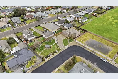 2117 Vincent Avenue, Hughson, CA 95326 - Photo 41