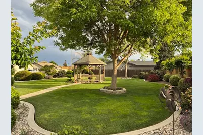 2117 Vincent Avenue, Hughson, CA 95326 - Photo 5