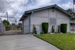 6324 Matterhorn Dr, Sacramento, CA 95842 - Photo 23