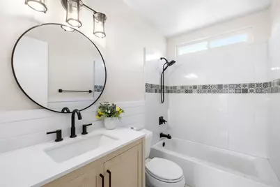 8528 Carlin Avenue, Sacramento, CA 95823 - Photo 27