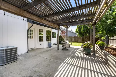 8528 Carlin Avenue, Sacramento, CA 95823 - Photo 39