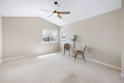 8528 Carlin Avenue, Sacramento, CA 95823 - Photo 31