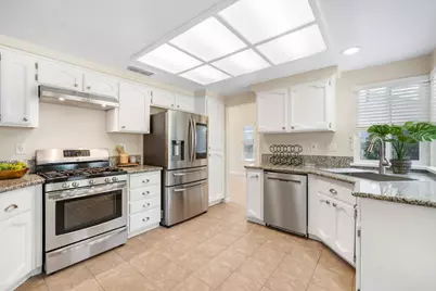 8528 Carlin Avenue, Sacramento, CA 95823 - Photo 13