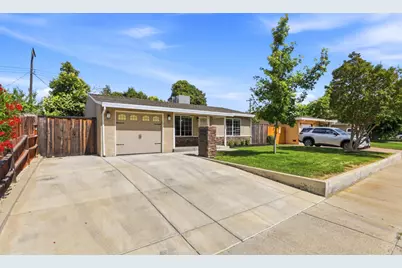 5905 65th Street, Sacramento, CA 95824 - Photo 3