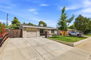 5905 65th St, Sacramento, CA 95824 - Photo 3