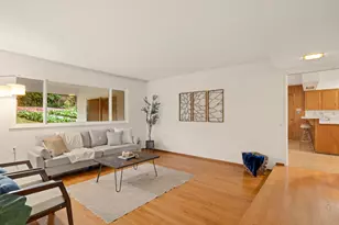 9842 Valley Pines Dr, Folsom, CA 95630 - Photo 5