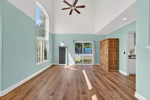 8442 Cobble Creek Ln, Orangevale, CA 95662 - Photo 9