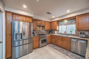 1253 River Bluff Dr, Oakdale, CA 95361 - Photo 19