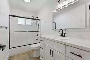 10716 Davis Rd, Stockton, CA 95209 - Photo 25