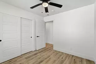 10716 Davis Rd, Stockton, CA 95209 - Photo 21