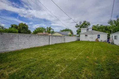 417 Maple Street, Modesto, CA 95351 - Photo 11