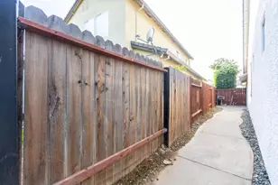 7963 Montevina Dr, Sacramento, CA 95829 - Photo 9