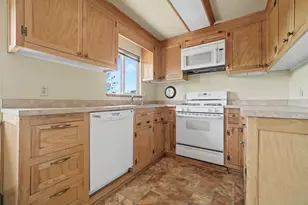 16001 Cedar Heights Dr N, Pioneer, CA 95666 - Photo 19