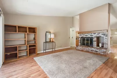 9169 Falcon Creek Circle, Elk Grove, CA 95624 - Photo 15