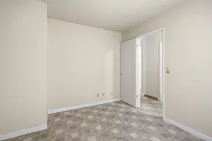 9169 Falcon Creek Cir, Elk Grove, CA 95624 - Photo 23