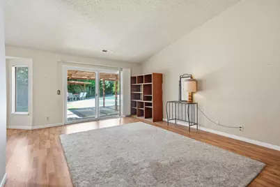 9169 Falcon Creek Circle, Elk Grove, CA 95624 - Photo 31