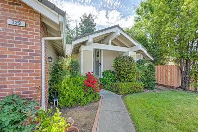 129 Rambling Drive, Folsom, CA 95630 - Photo 5