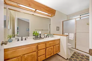 129 Rambling Dr, Folsom, CA 95630 - Photo 37