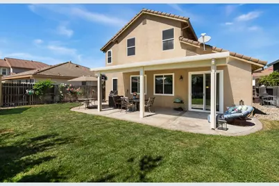 9044 Wharton Way, Elk Grove, CA 95624 - Photo 37