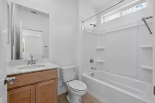 9979 Common Yarrow Wy, Sacramento, CA 95829 - Photo 13