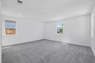 9979 Common Yarrow Wy, Sacramento, CA 95829 - Photo 11